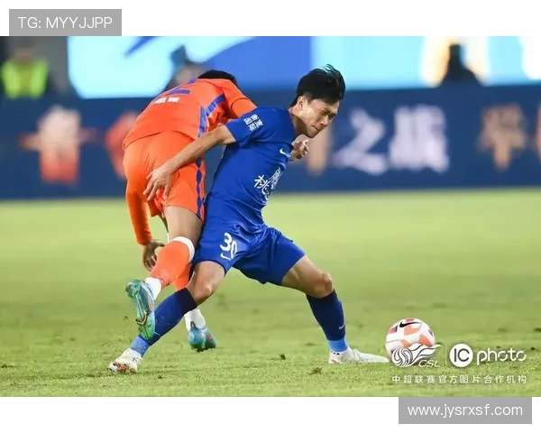 阿齐兹坦言早丢球增压局面并深谢雨中远征球迷始终不懈支持